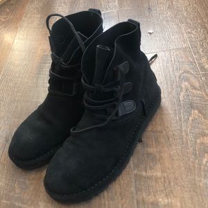Black lace up Uggs